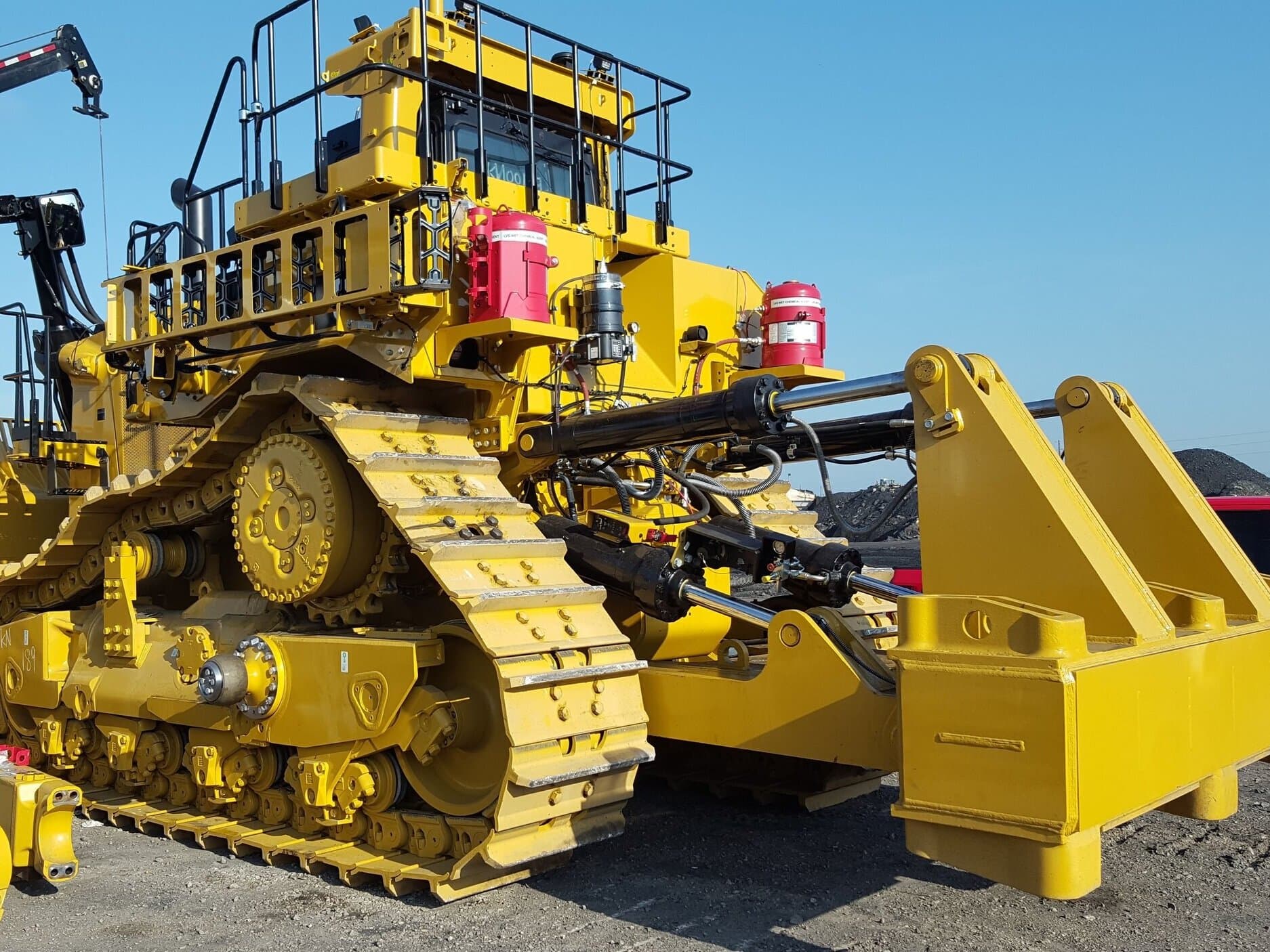 Suppression on mining and heavy equipment